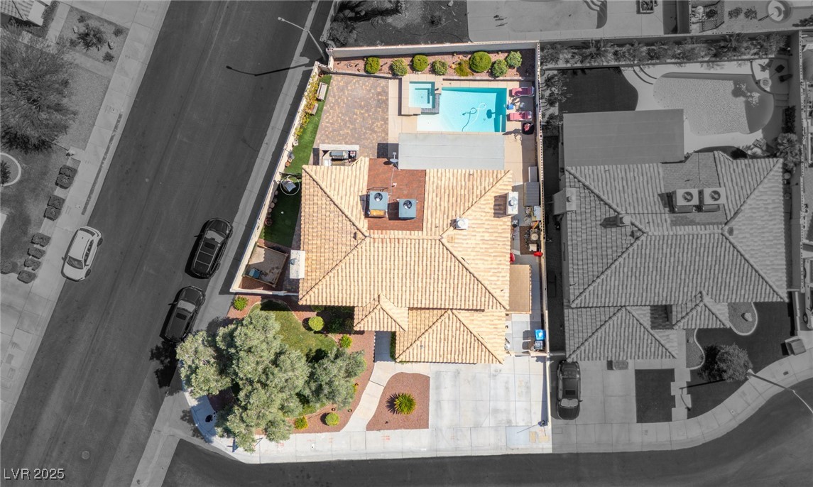1502 Oxbow Court