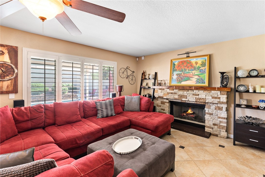 1502 Oxbow Court