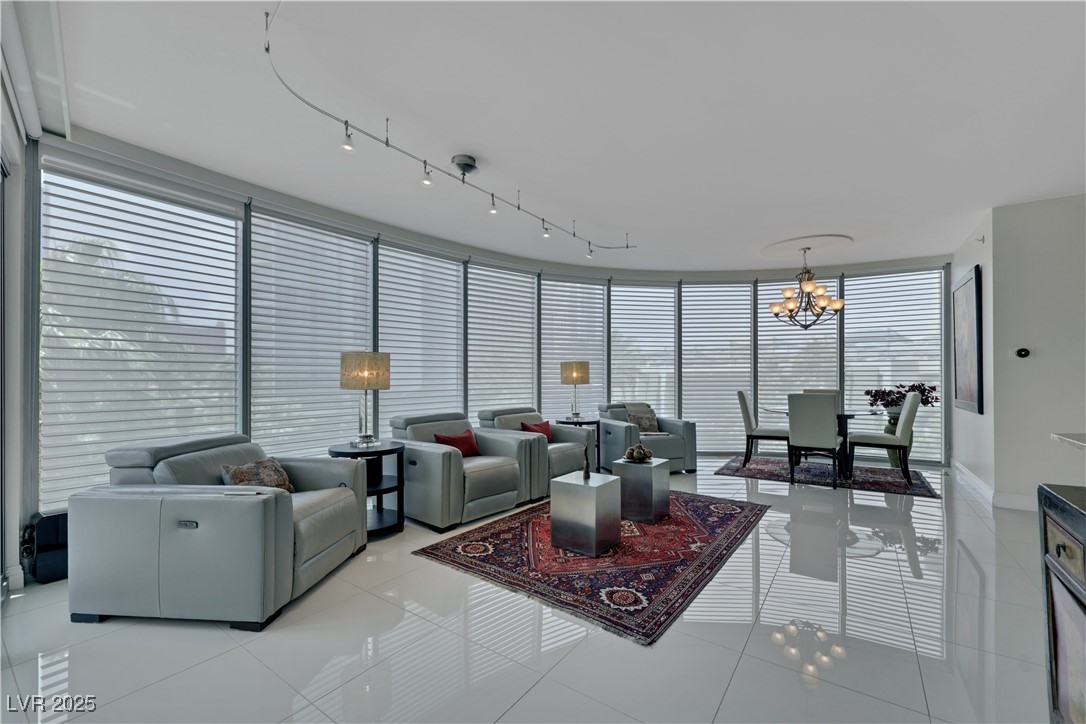 322 Karen Avenue 308