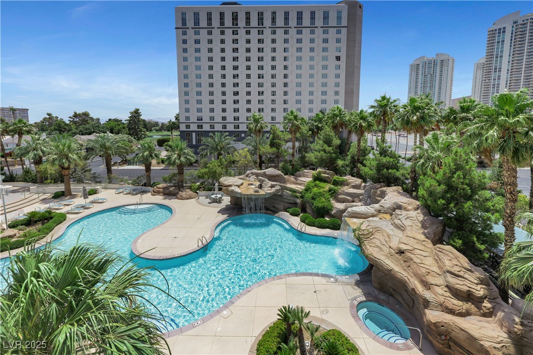 322 Karen Avenue 308