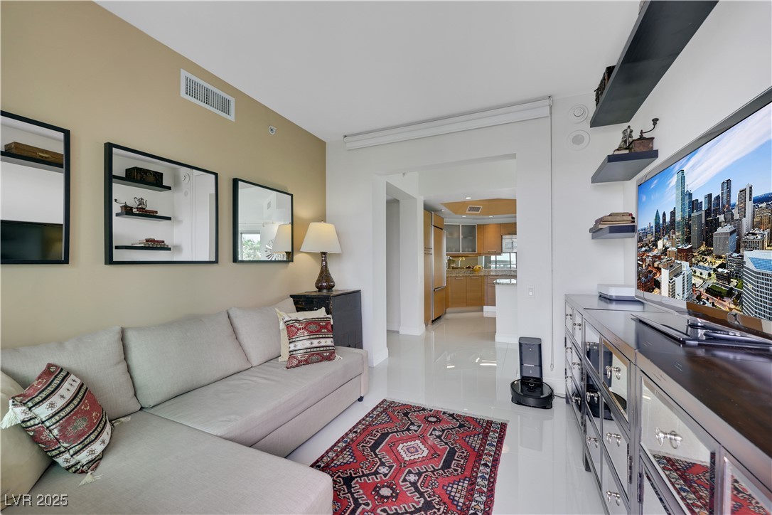 322 Karen Avenue 308
