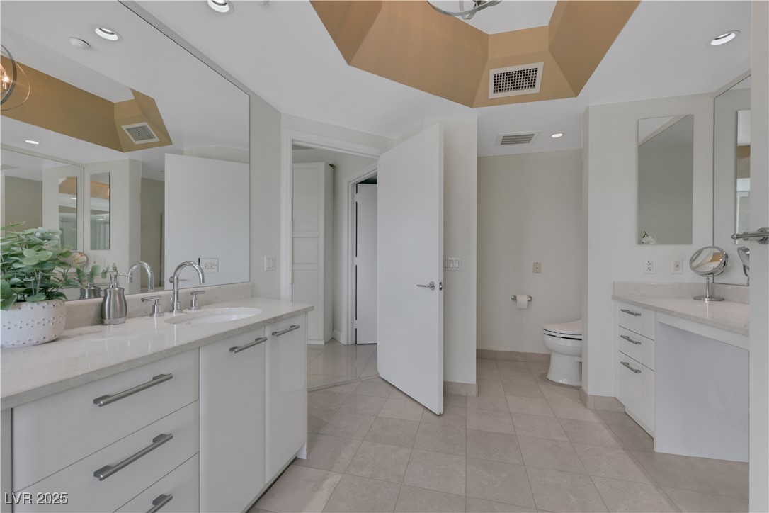 322 Karen Avenue 308