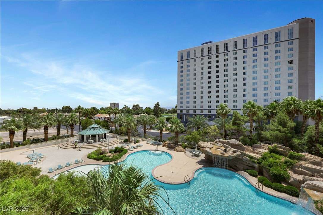 322 Karen Avenue 308