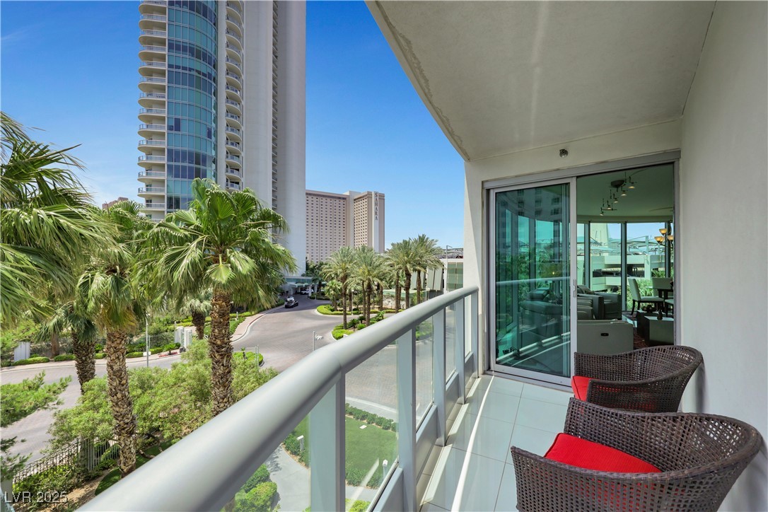 322 Karen Avenue 308