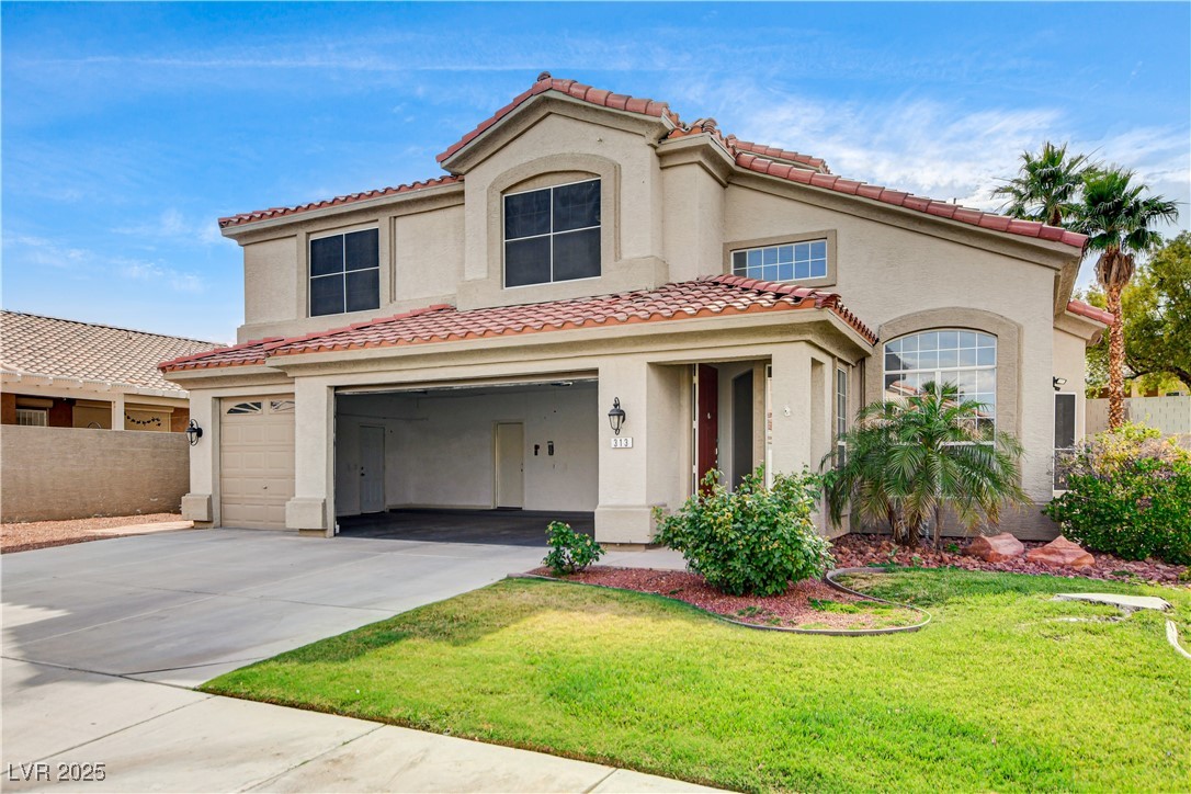 313 Vista Glen Street