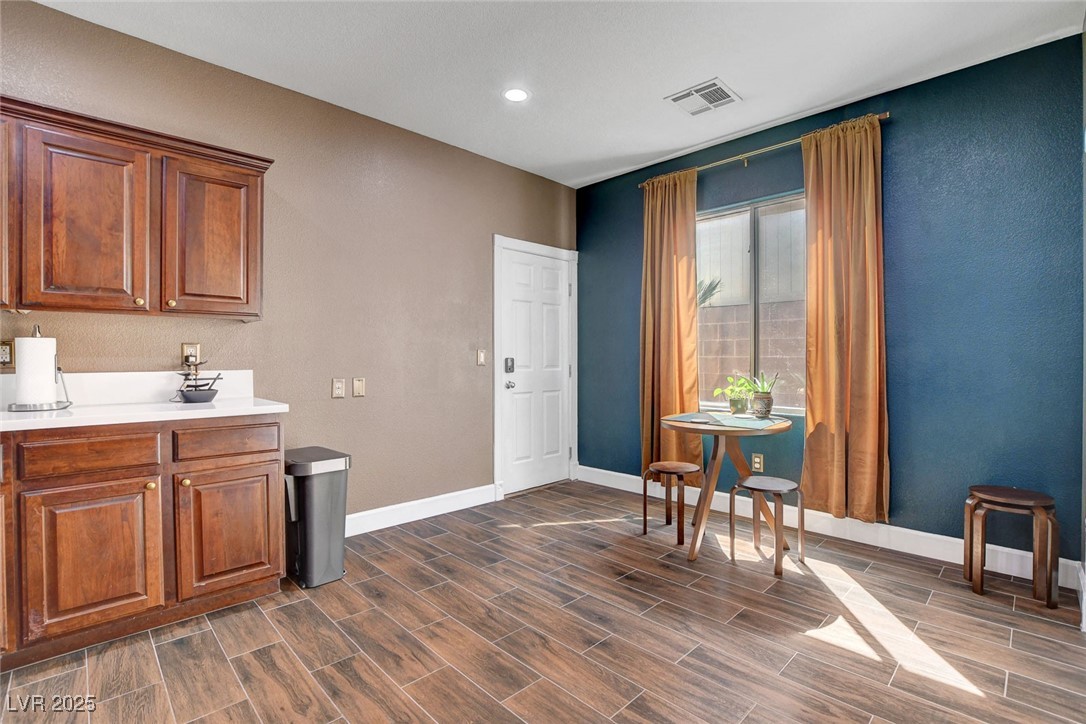 8560 Alocasia Court