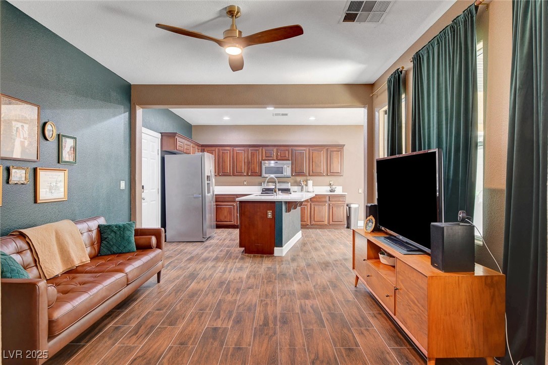 8560 Alocasia Court
