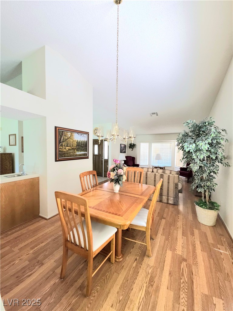 1536 Brocado Lane