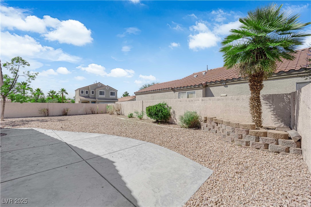3228 Jumping Hills Avenue