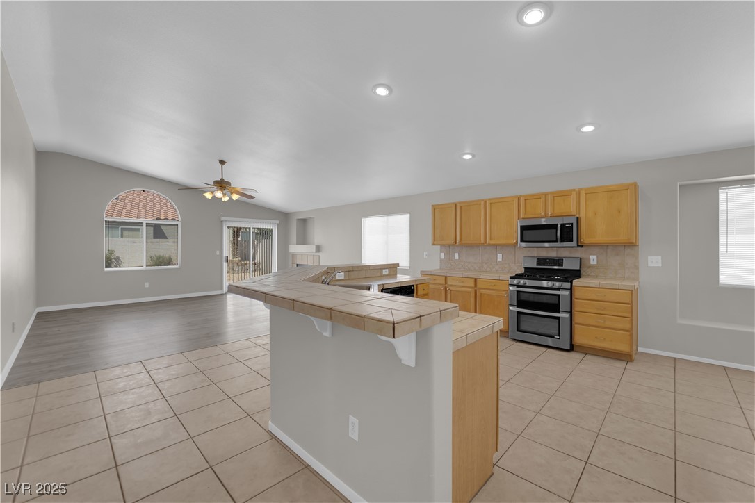 3228 Jumping Hills Avenue