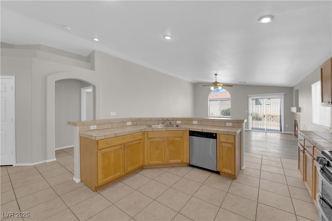 3228 Jumping Hills Avenue