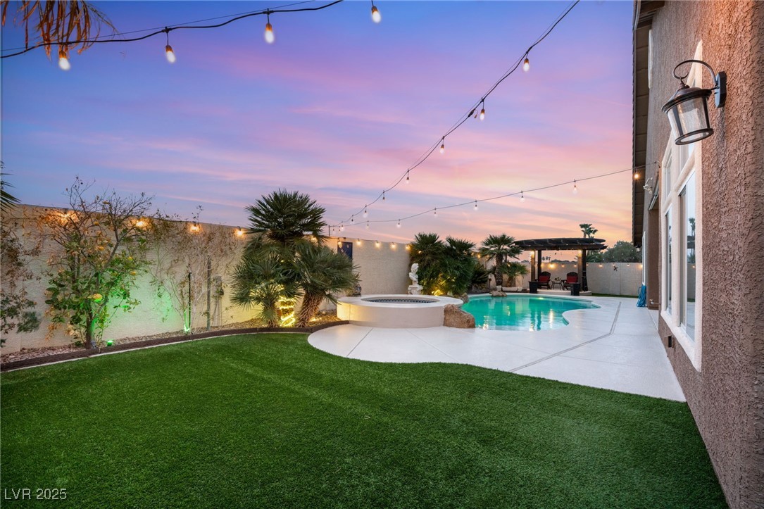 5940 Vizzi Court