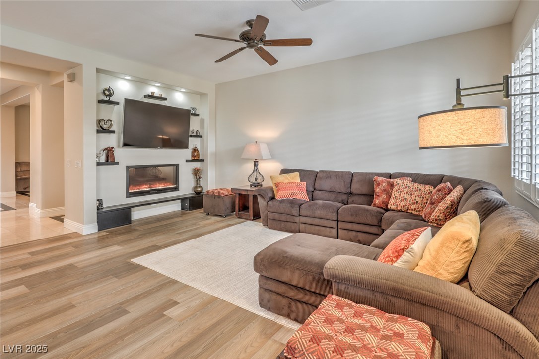 8216 Tursi Lodge Court