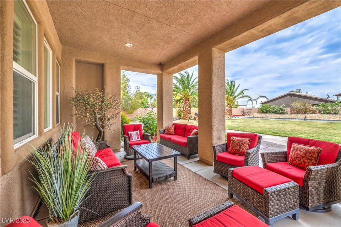 8216 Tursi Lodge Court