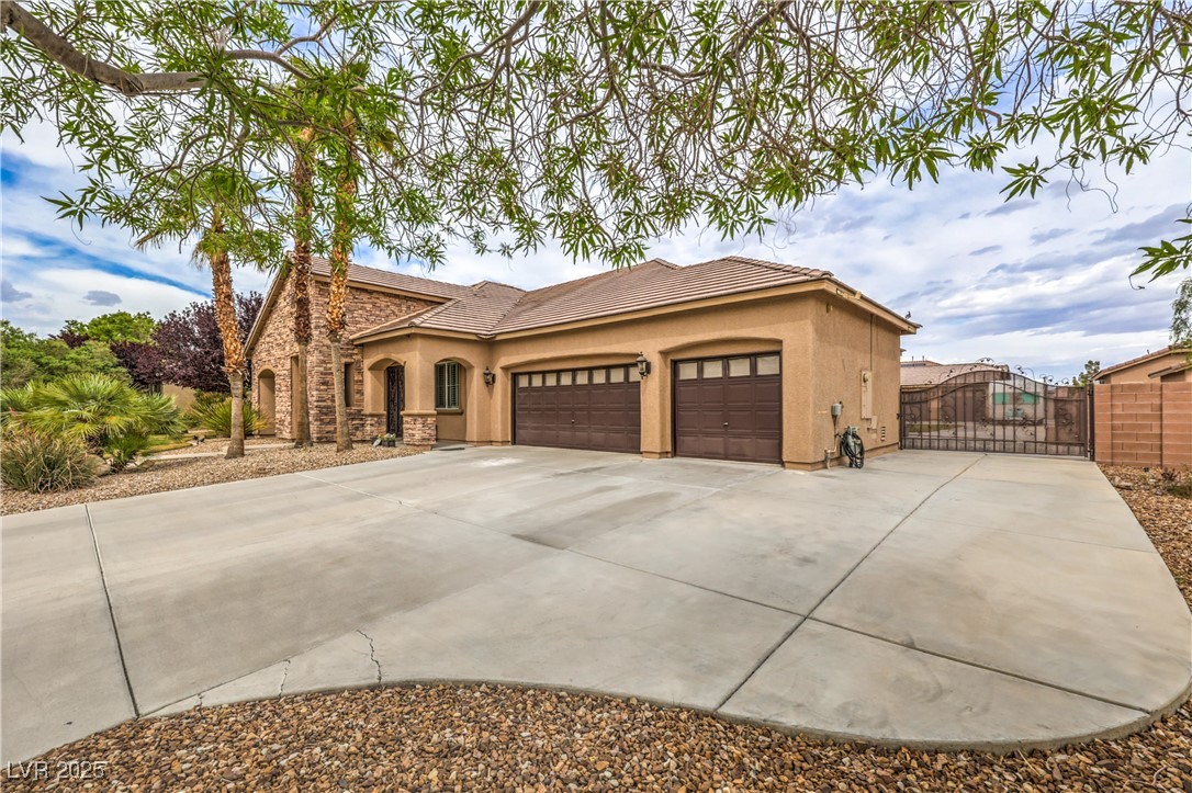 8216 Tursi Lodge Court