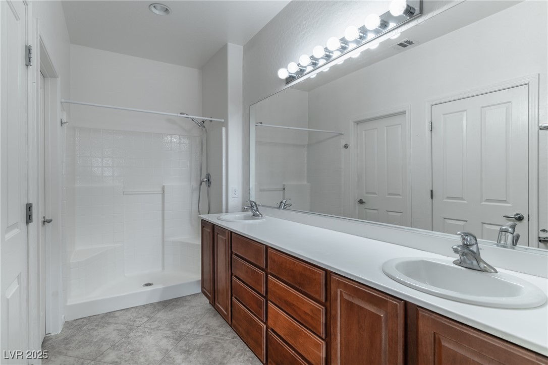 2056 Bay Thrush Way