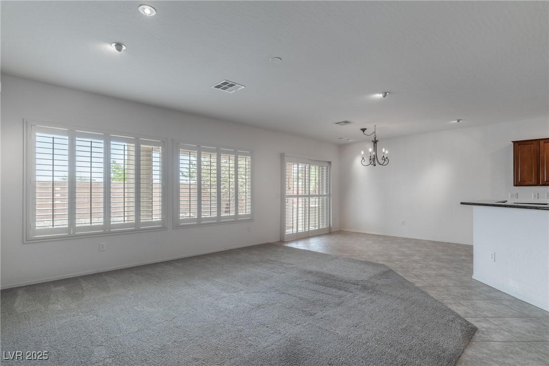 2056 Bay Thrush Way