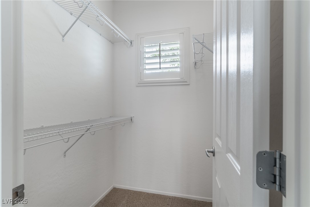 2056 Bay Thrush Way