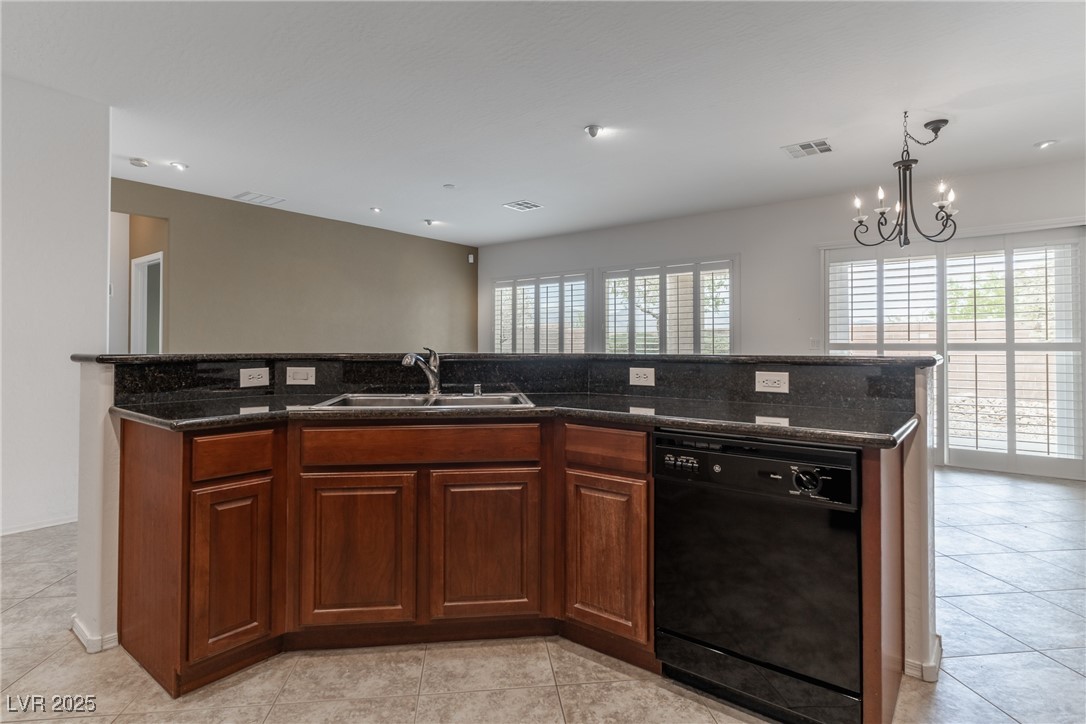 2056 Bay Thrush Way