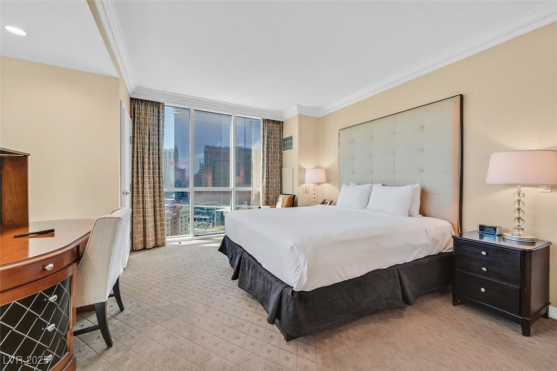 135 East Harmon Avenue 2301