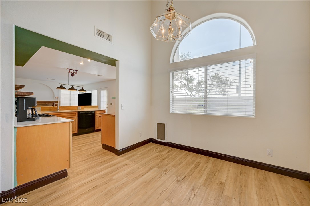 7528 Golden Yucca Drive