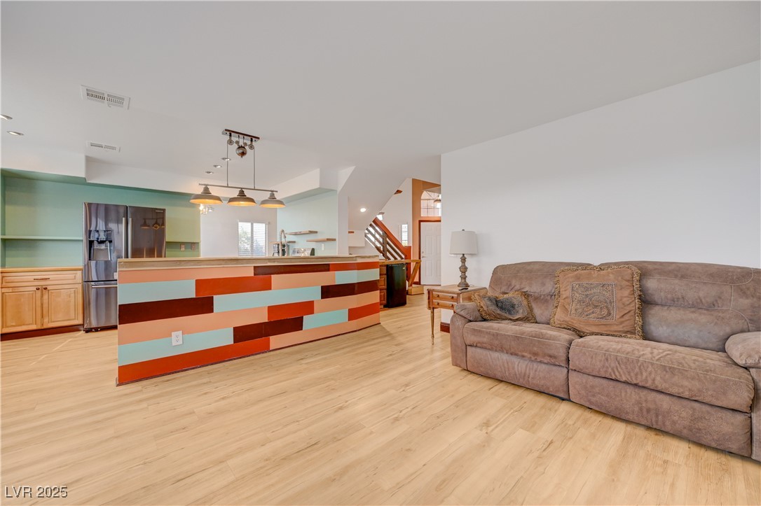 7528 Golden Yucca Drive