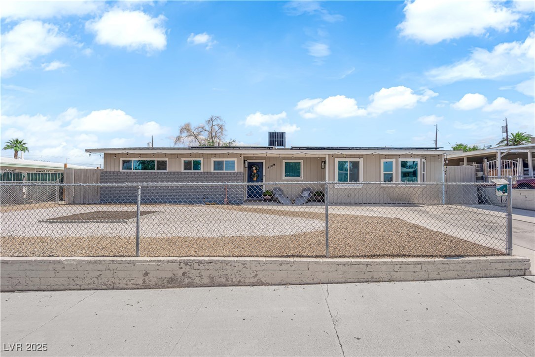 3509 Navajo Way