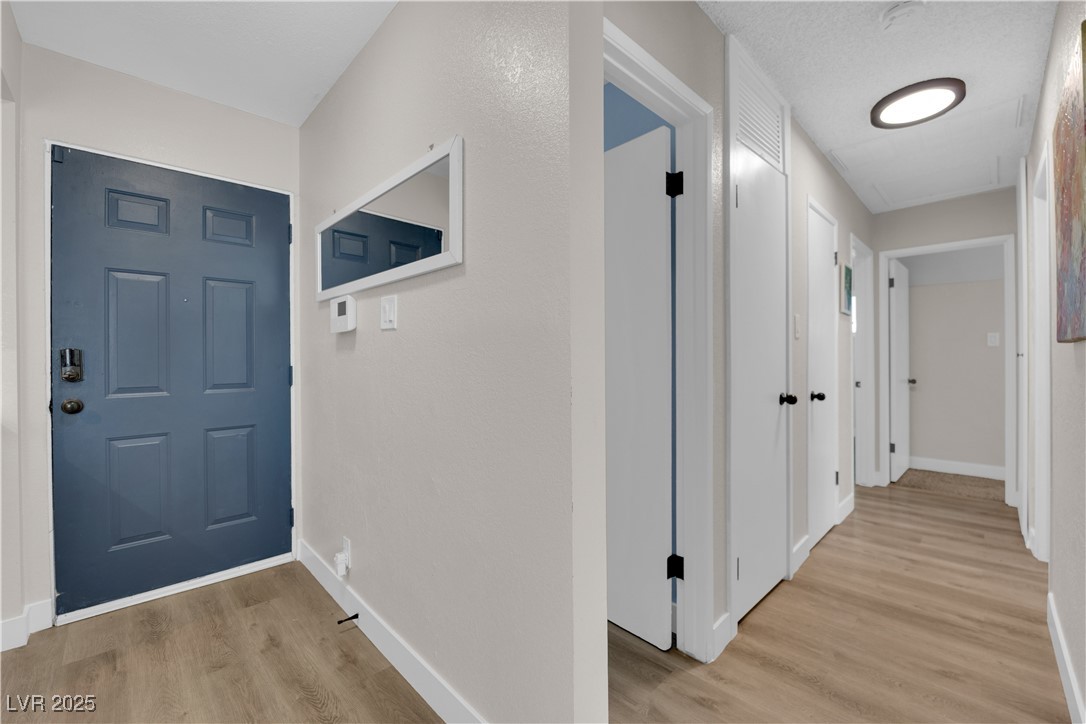 3509 Navajo Way