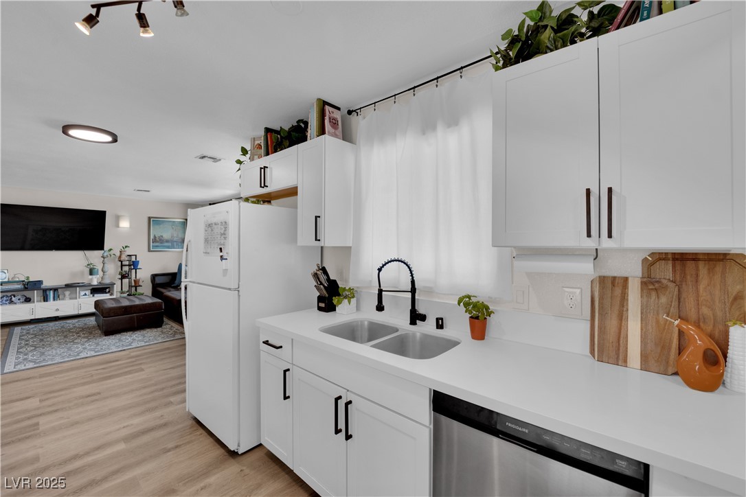 3509 Navajo Way