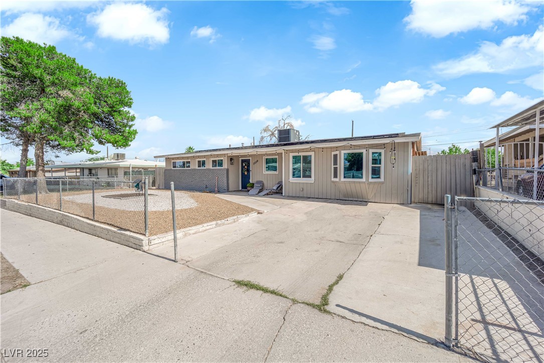 3509 Navajo Way