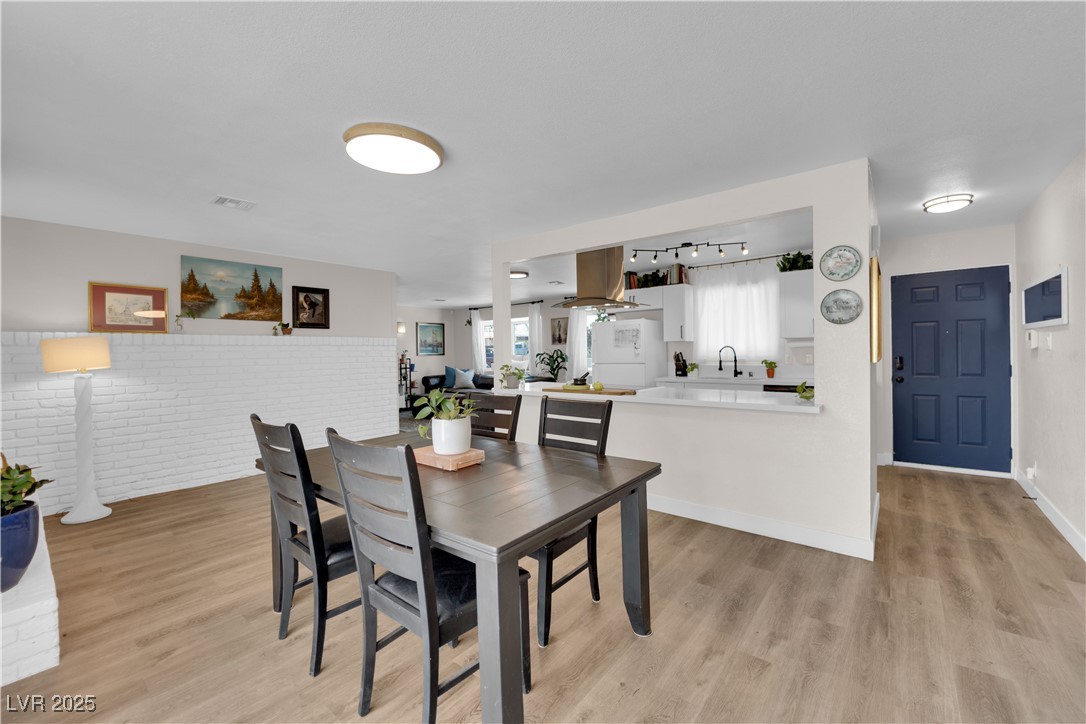3509 Navajo Way