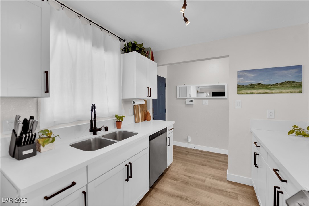 3509 Navajo Way