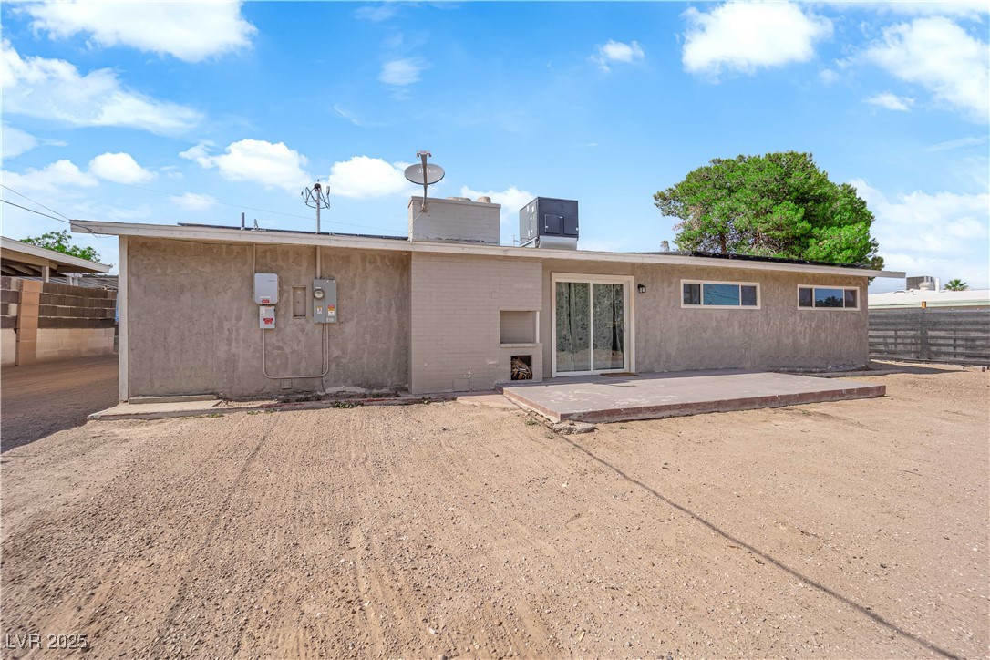 3509 Navajo Way