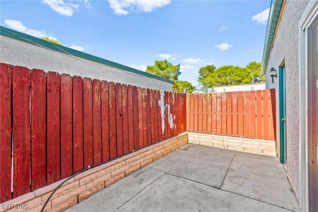 727 Heritage Vista Avenue