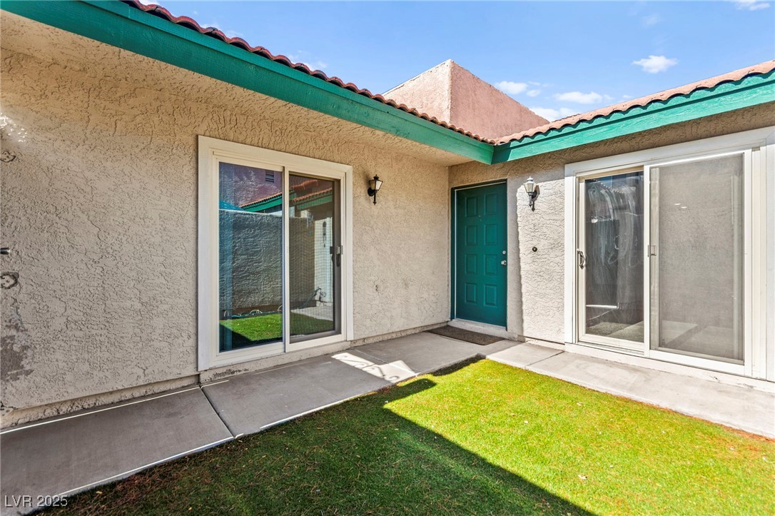 727 Heritage Vista Avenue