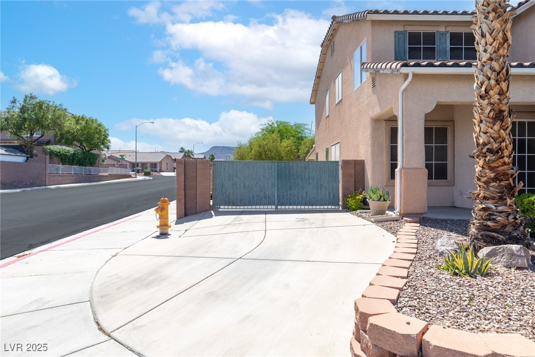 1063 Silver Star Street