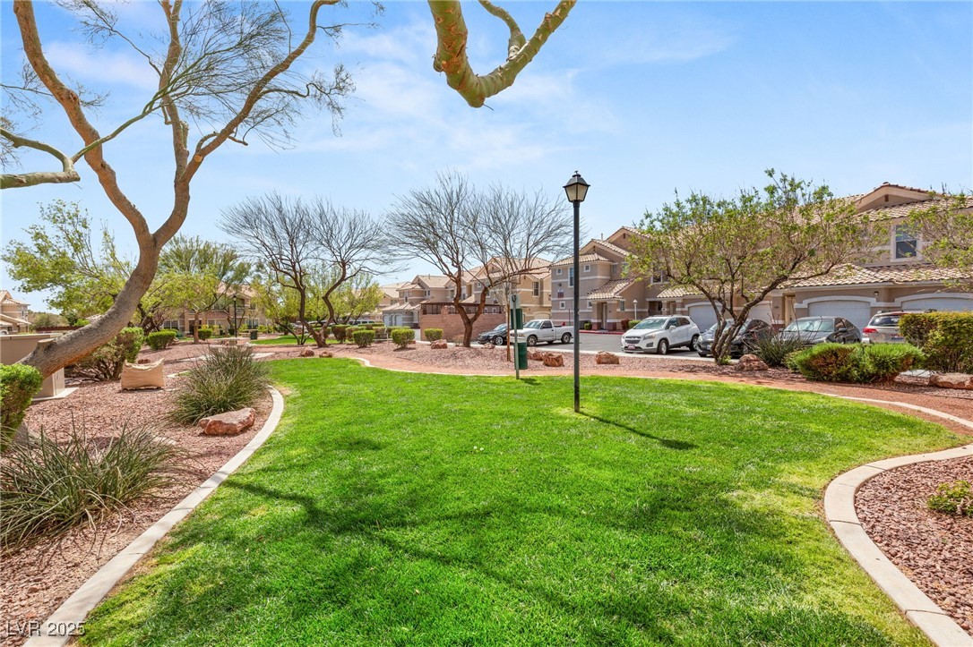 5855 Valley Drive 1080