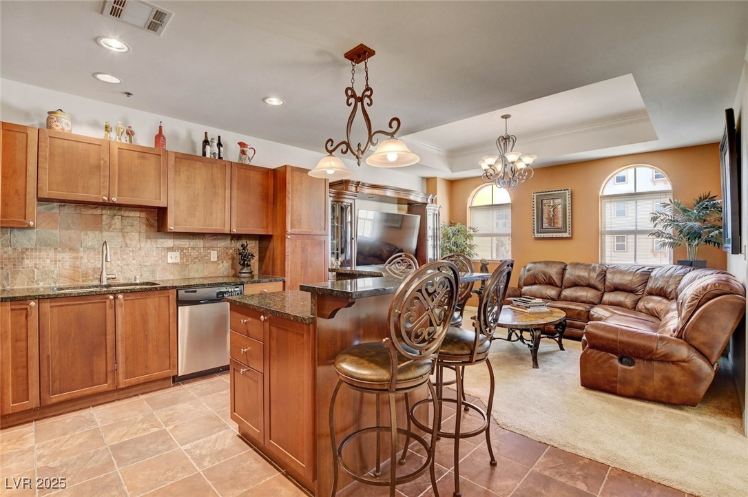2405 West Serene Avenue 612