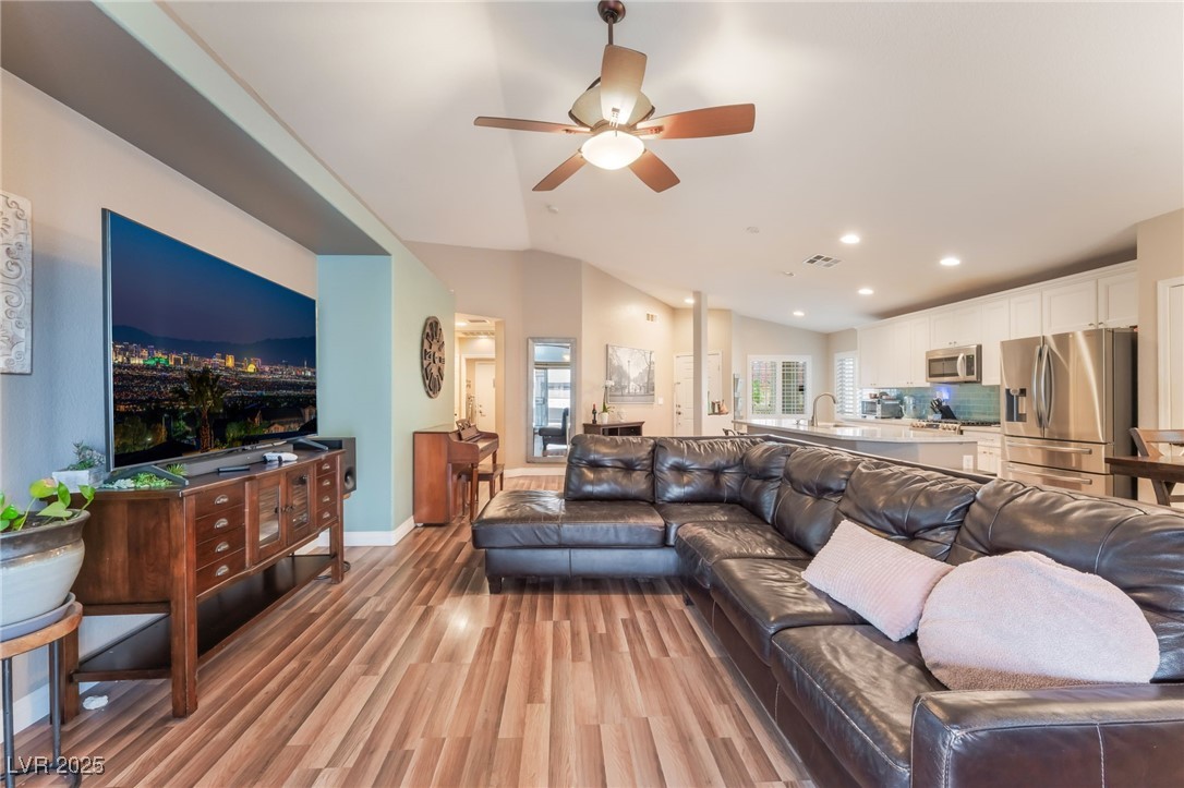 5733 Dazzling Sparks Street