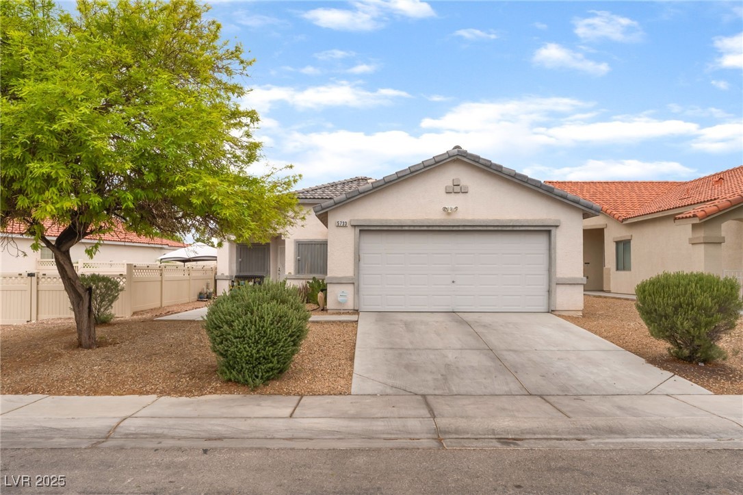 5733 Dazzling Sparks Street