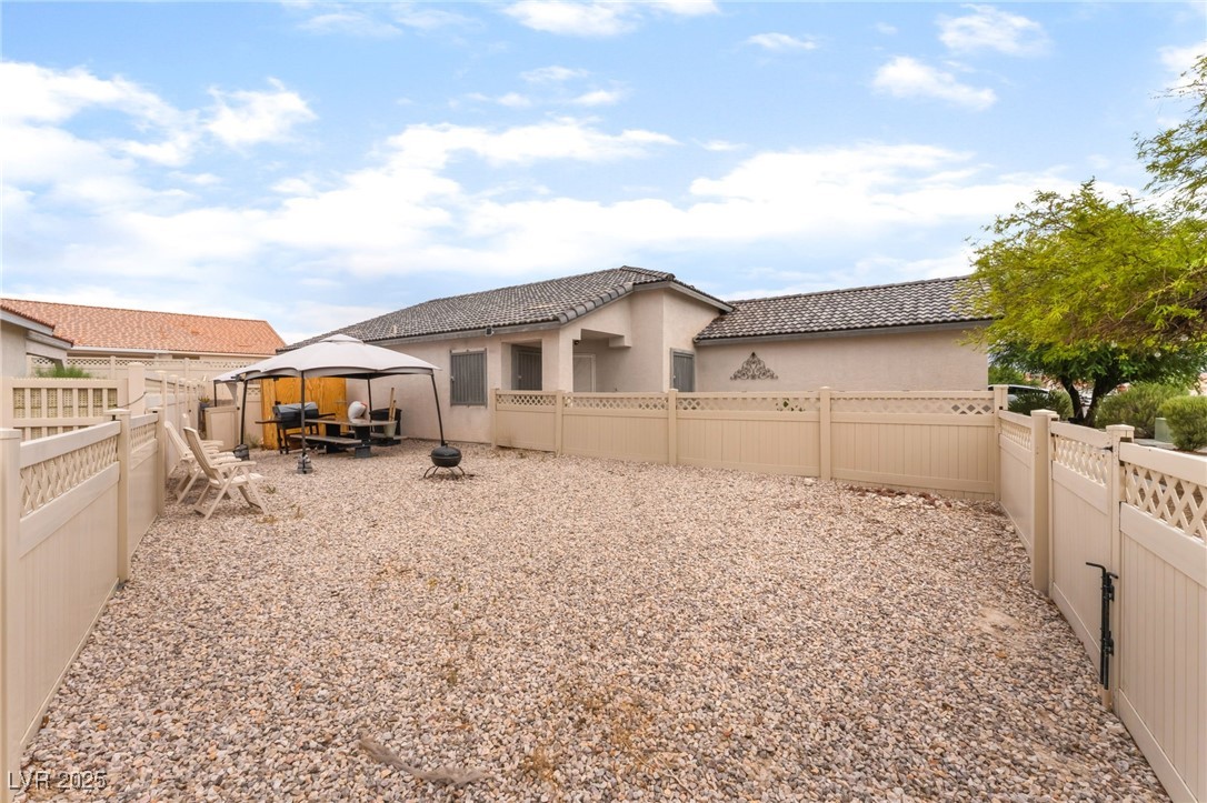 5733 Dazzling Sparks Street