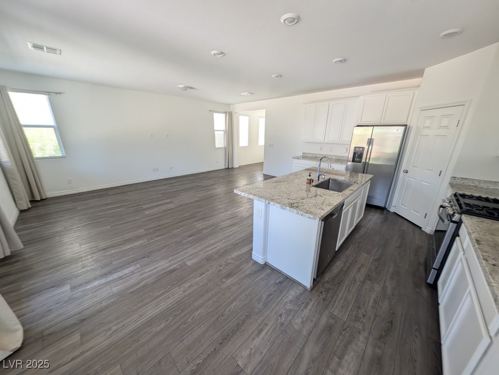 6947 Judith River Street
