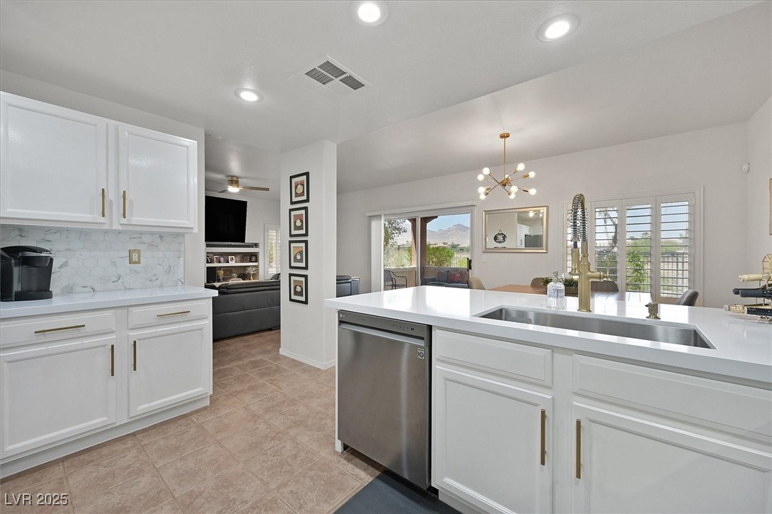 10640 Amber Ridge Drive 101