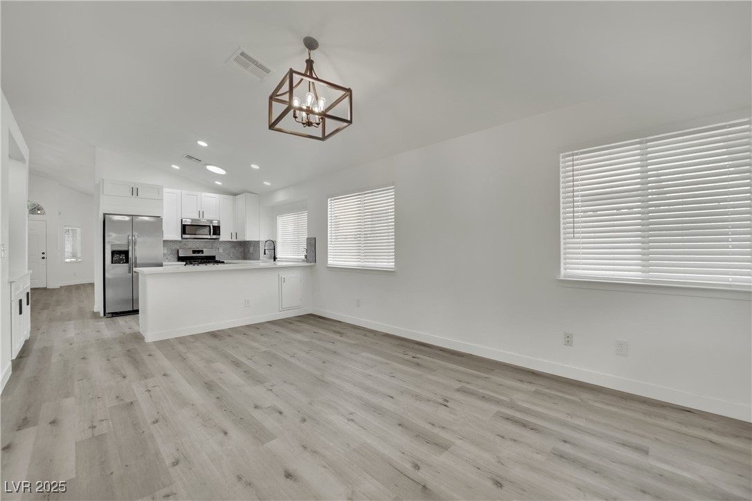 9228 Sun Rose Avenue