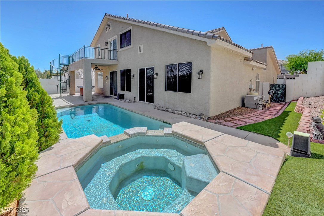3079 Evening Mist Avenue