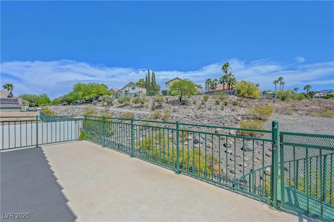 3079 Evening Mist Avenue