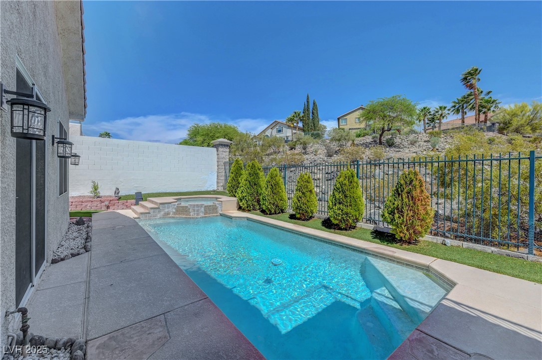 3079 Evening Mist Avenue