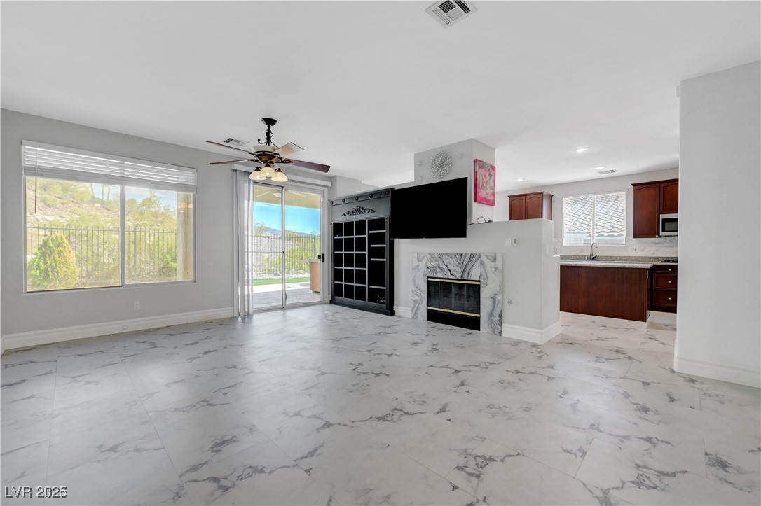 3079 Evening Mist Avenue