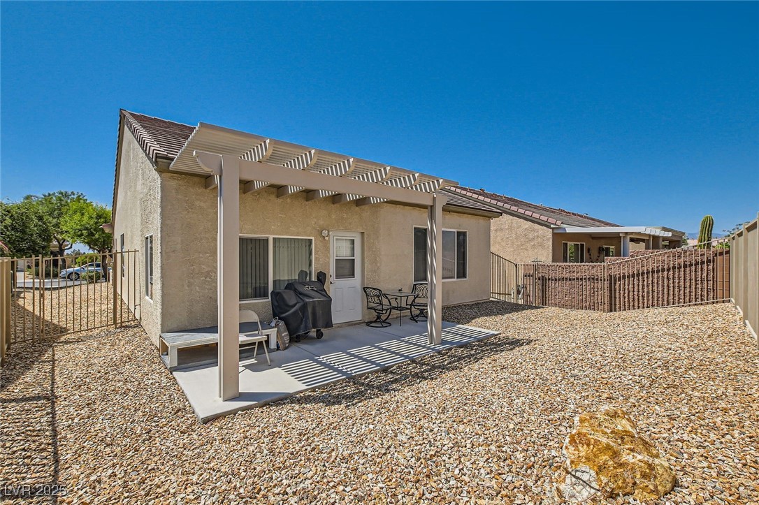 7717 Pine Warbler Way