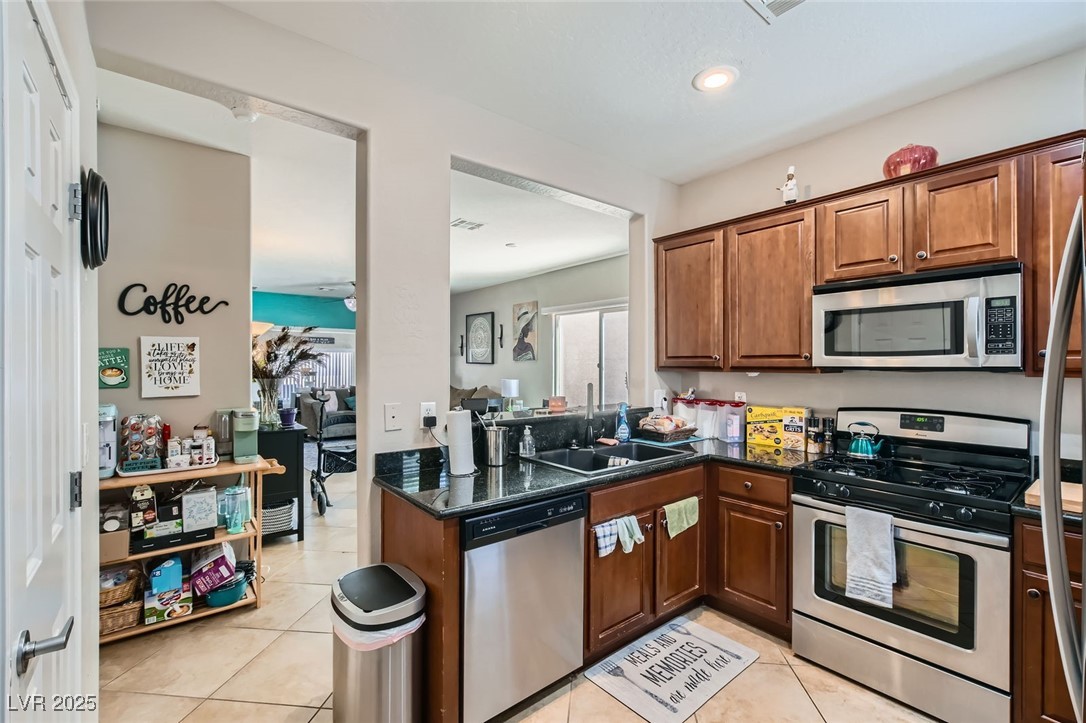 7717 Pine Warbler Way